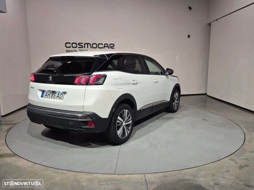 Peugeot 3008 1.5 BlueHDi Allure Pack EAT8 - 8