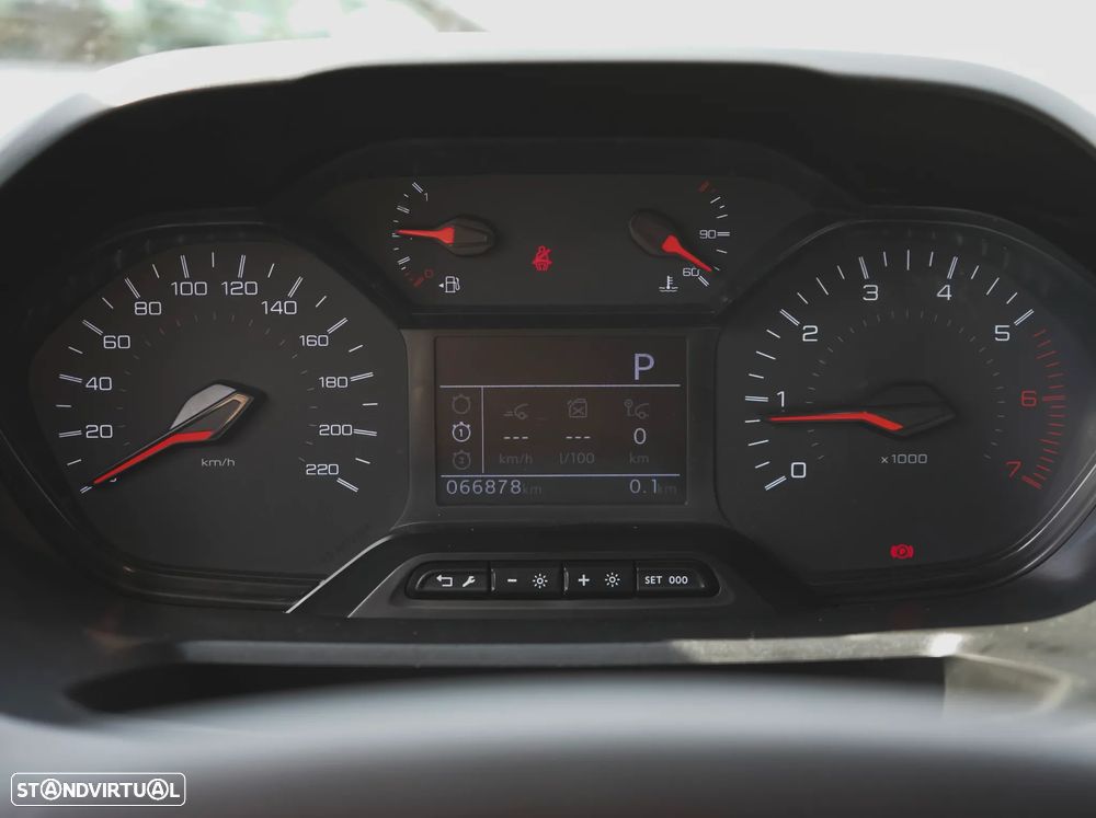 Peugeot PARTNER MONOSPACE 1.5 BLUEHDI 130 - 11