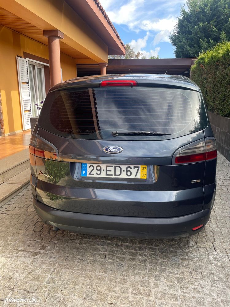 Ford S-Max 2.0 TDCi Titanium 5L - 12