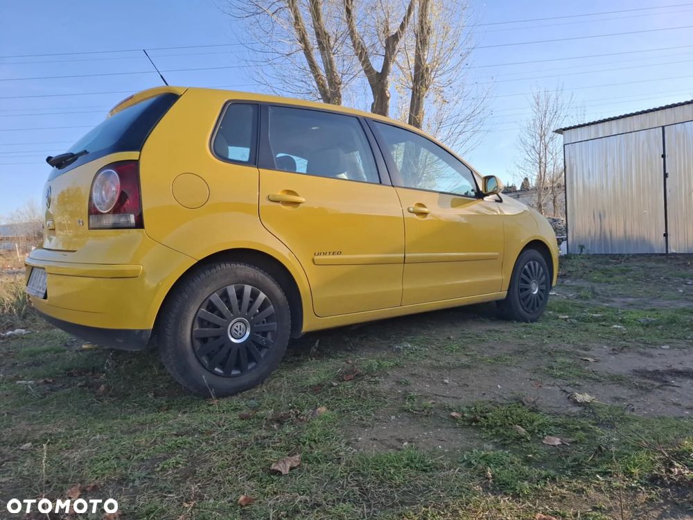 Volkswagen Polo - 4