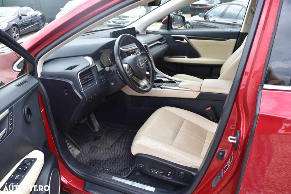 Lexus Seria RX - 13