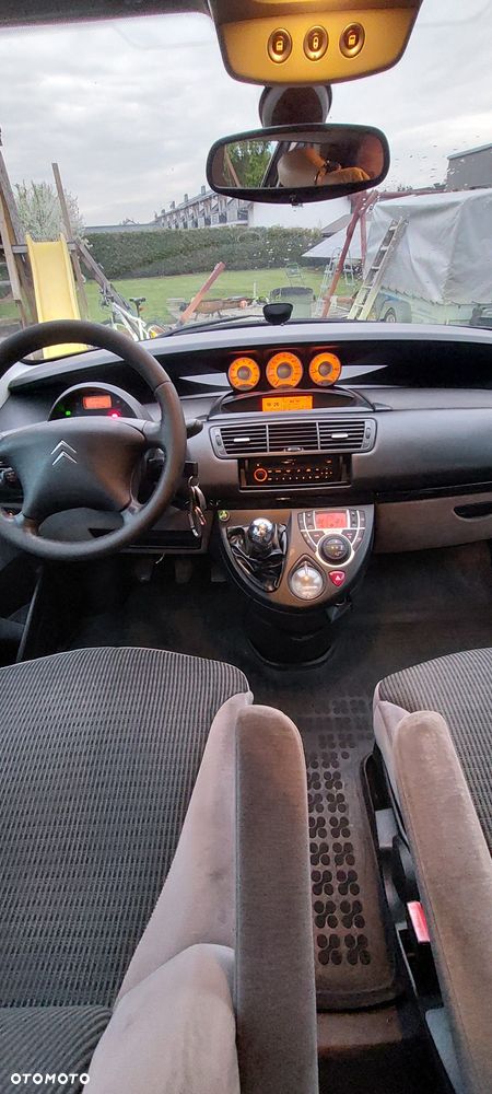 Citroën C8 - 8