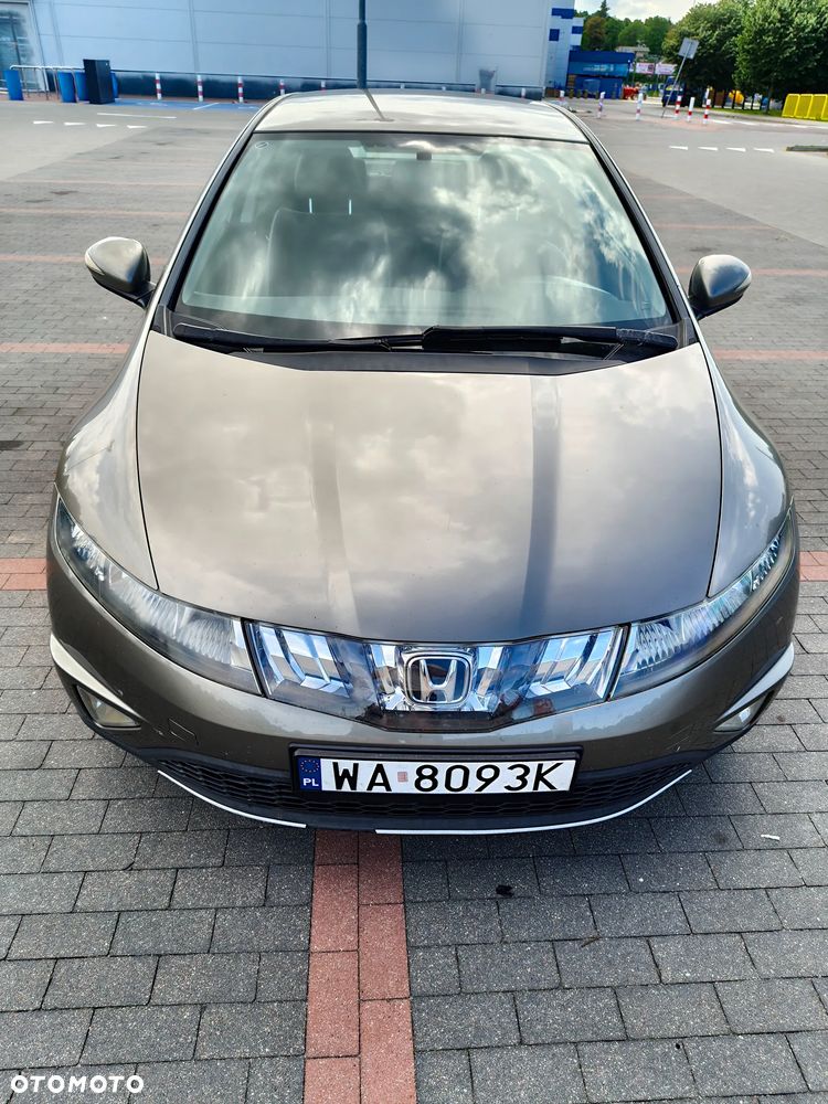 Honda Civic 1.8 Comfort - 8