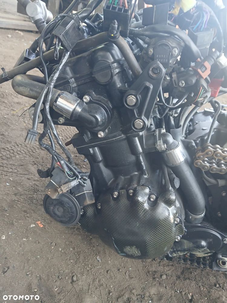 Silnik Triple 1050 - 4
