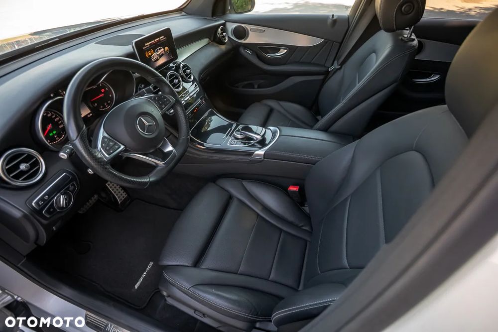 Mercedes-Benz GLC 250 d 4Matic 9G-TRONIC AMG Line - 15