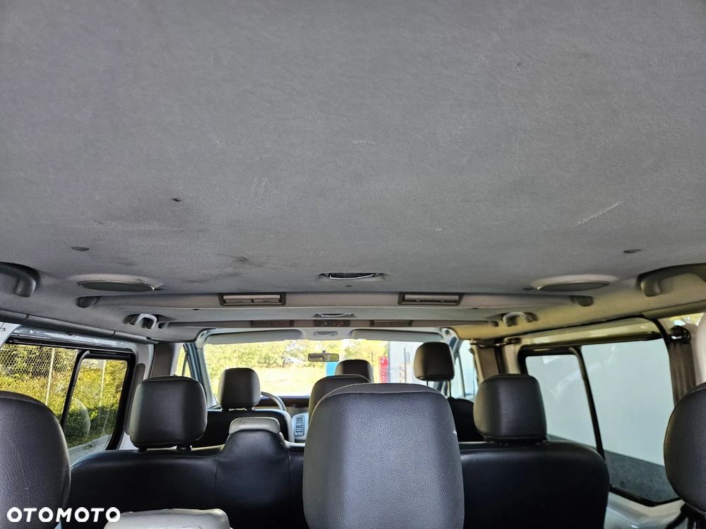 Renault Trafic - 18