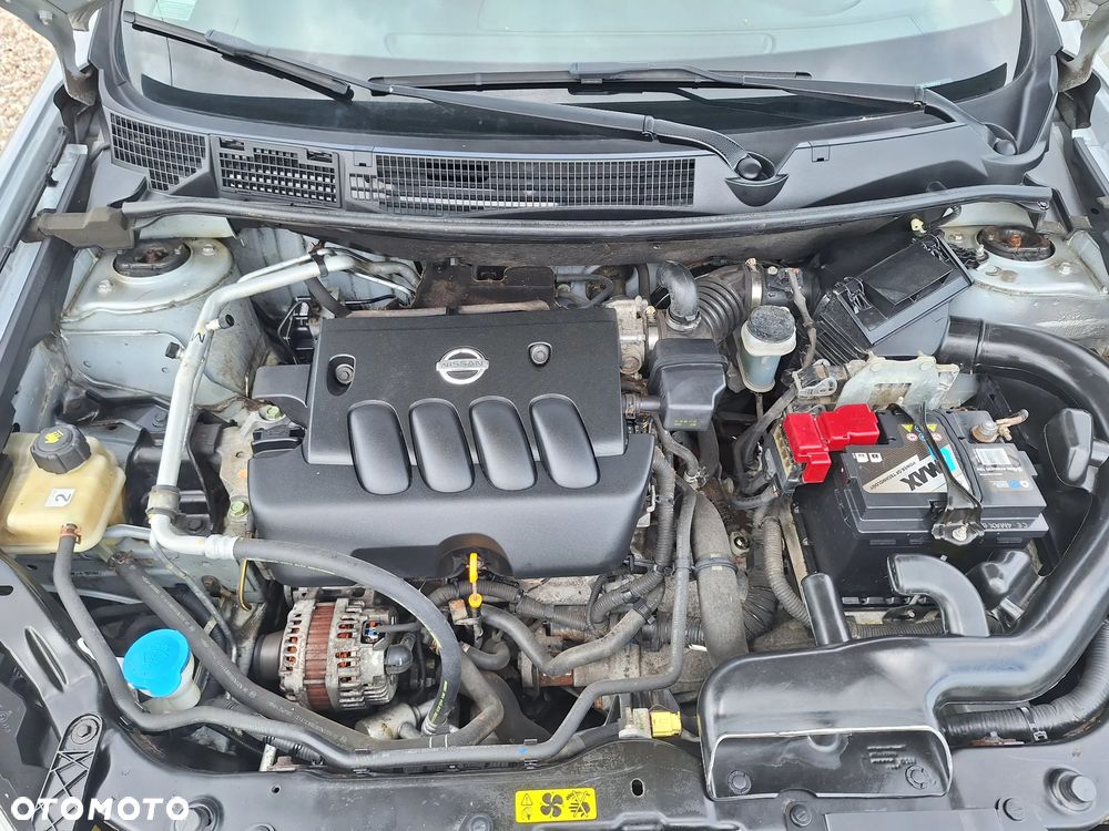 Nissan Qashqai 2.0 4 x 4 tekna - 20