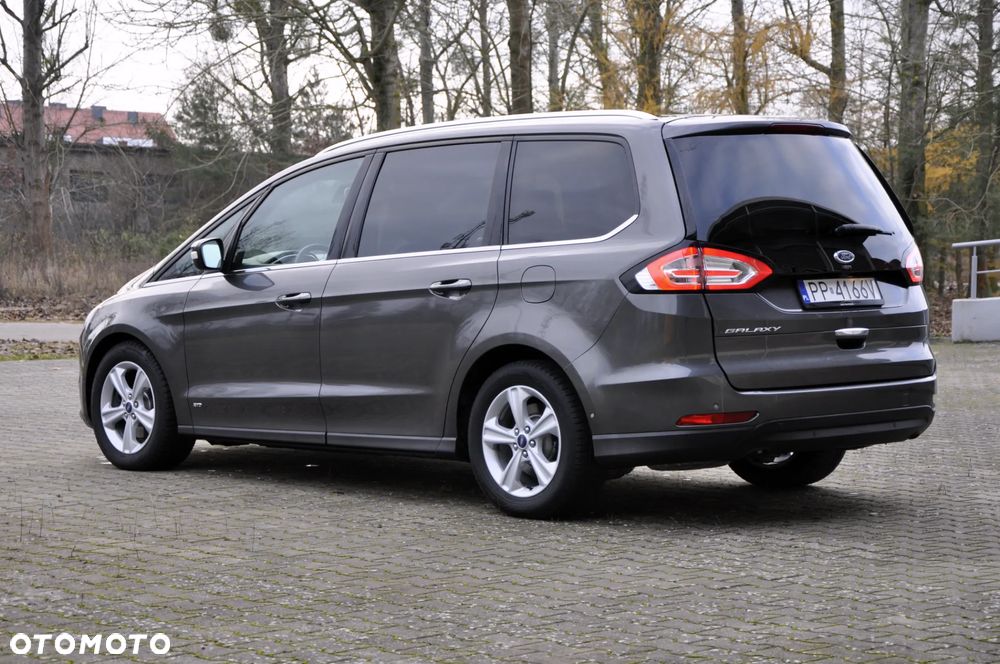 Ford Galaxy 2.0 TDCi 4WD Titanium PowerShift - 18