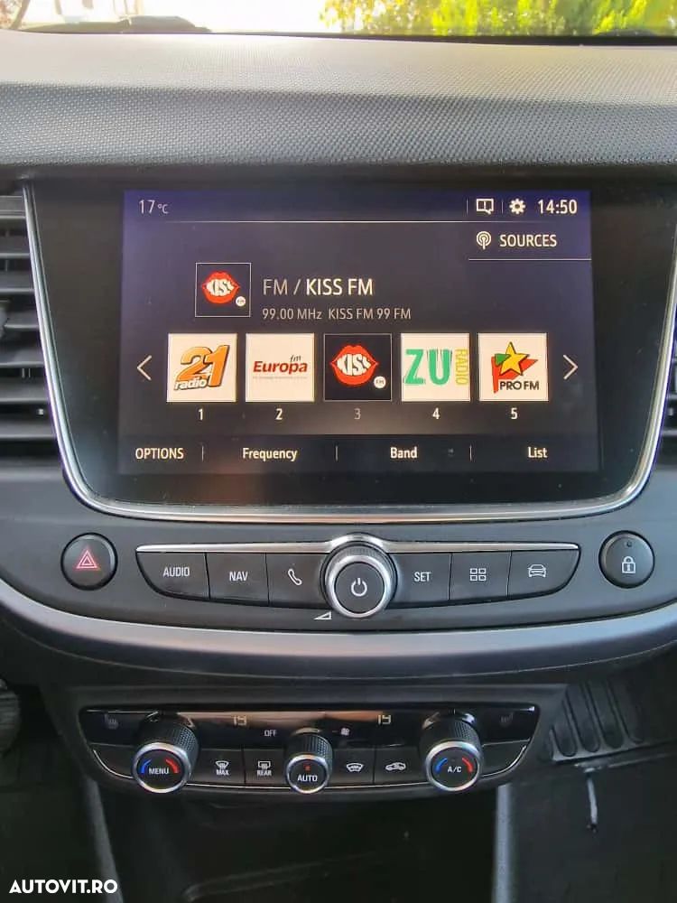 Opel Crossland - 17