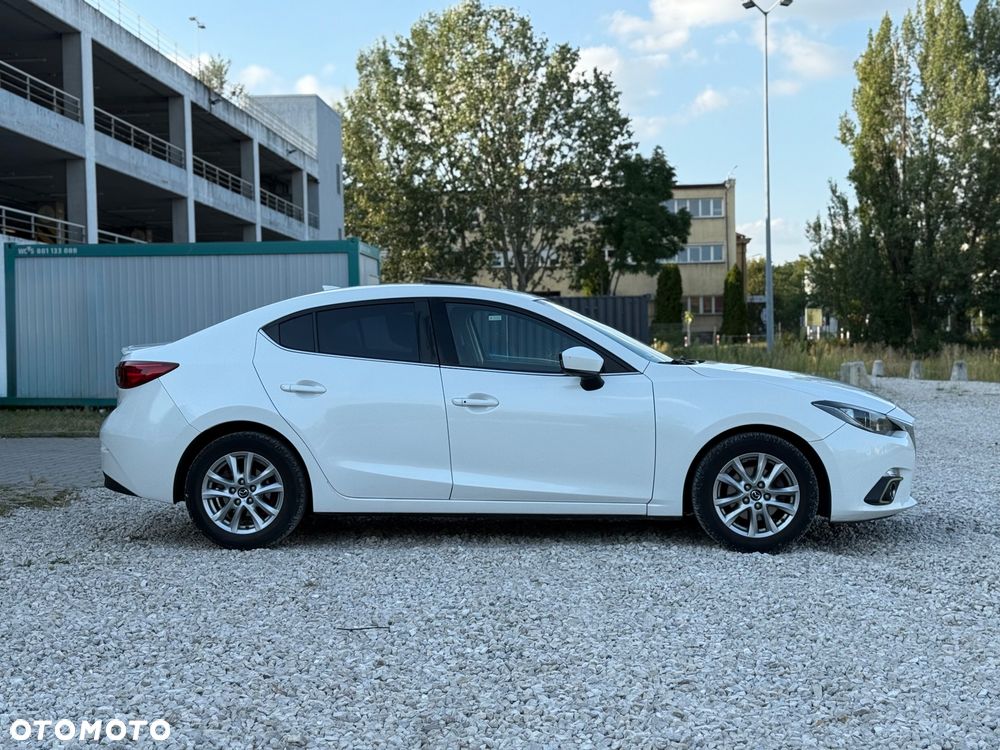 Mazda 3 - 4
