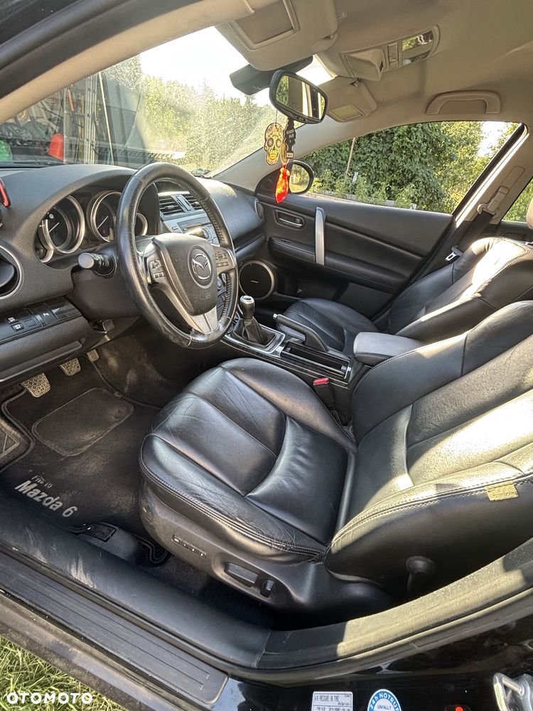 Mazda 6 - 8