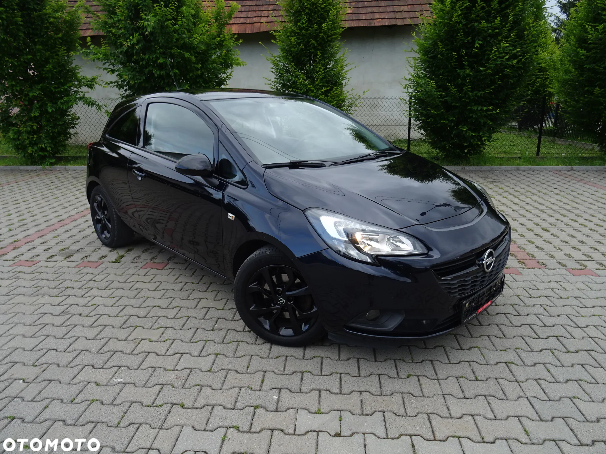 Opel Corsa 1.4 Turbo (ecoFLEX) Start/Stop Color Edition - 2