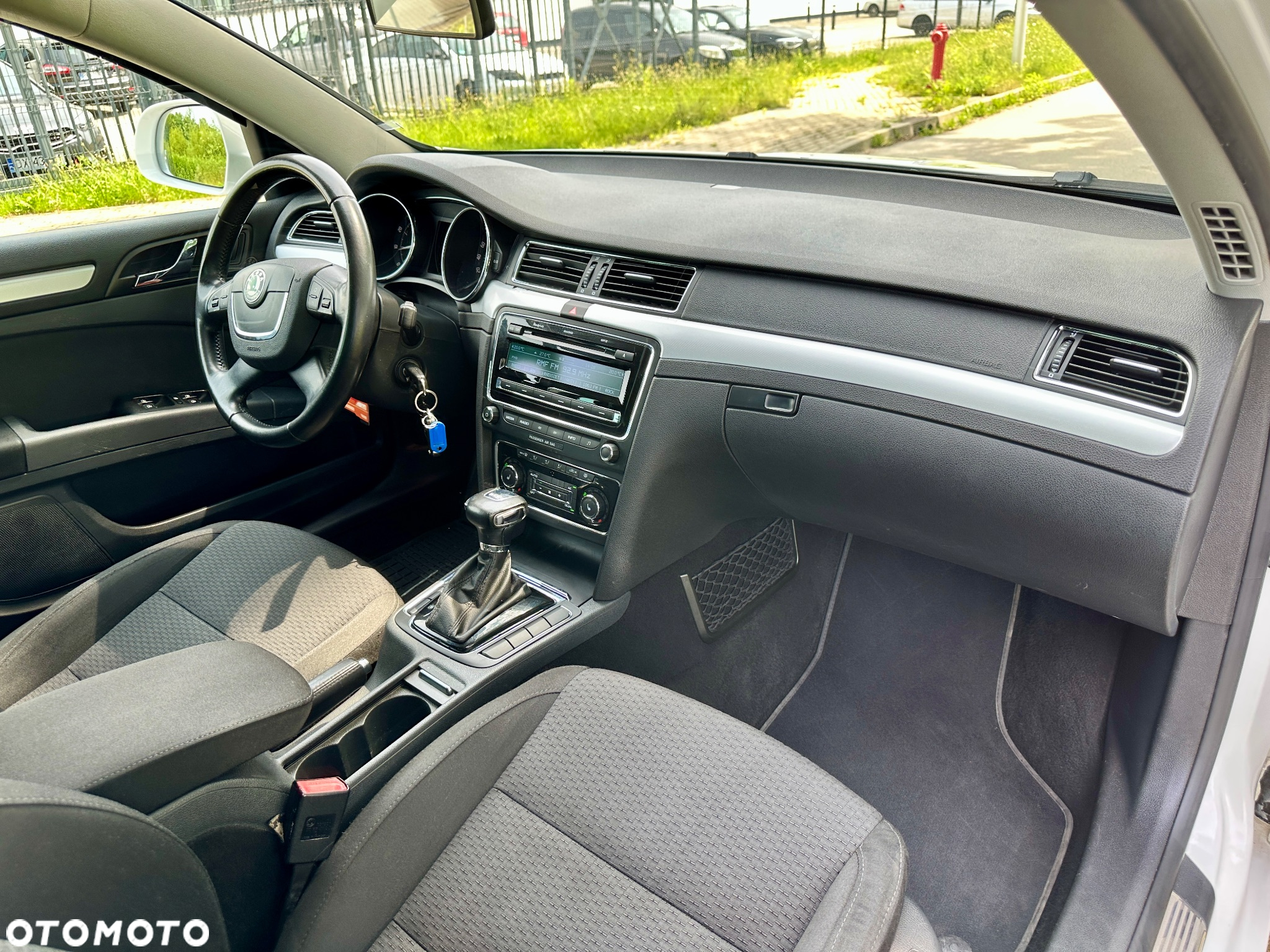 Skoda Superb 1.8 TSI Comfort DSG - 31