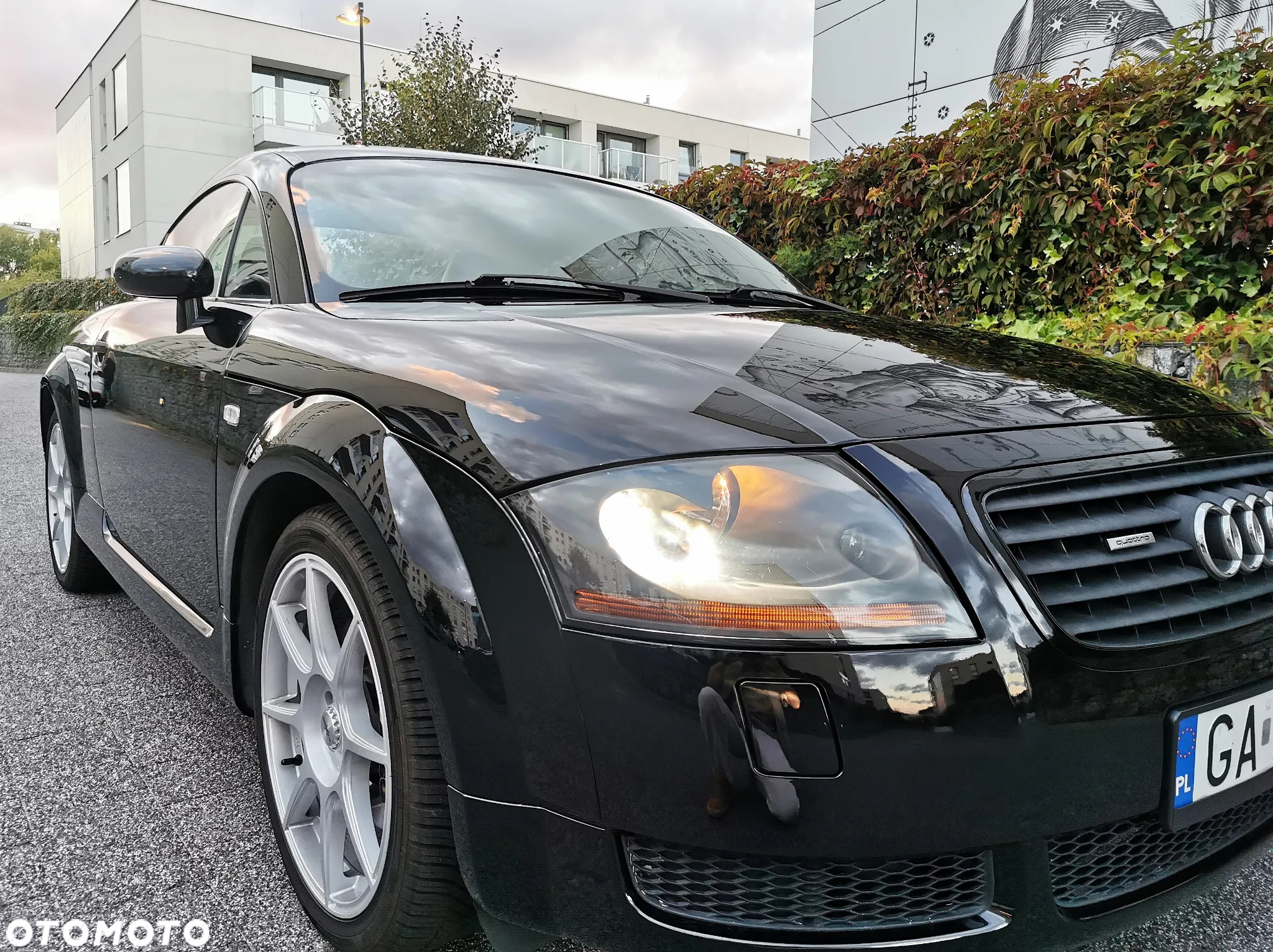 Audi TT Coupé 1.8T Quattro - 4