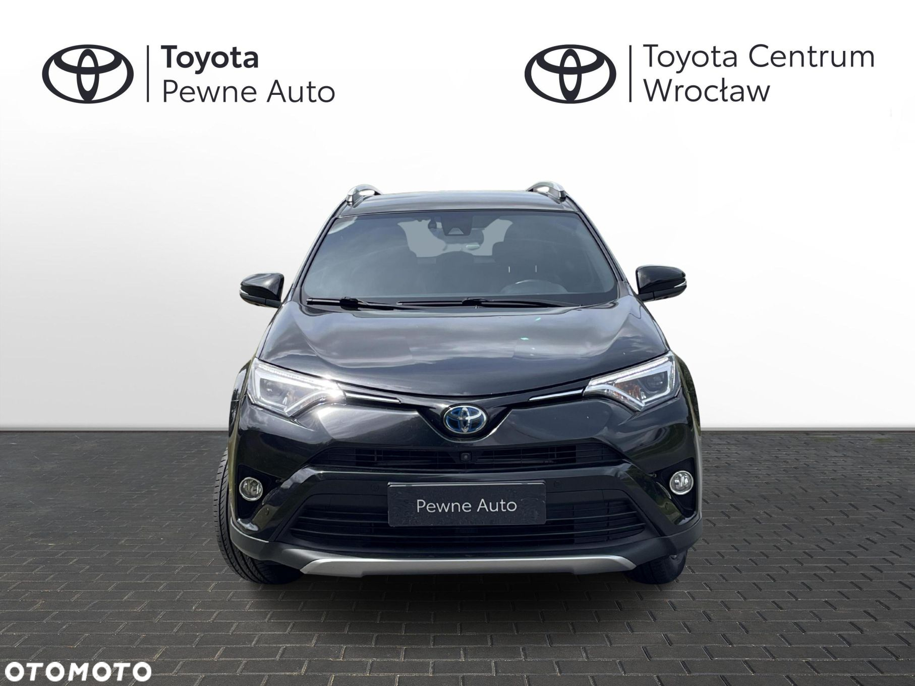 Toyota RAV4 - 8