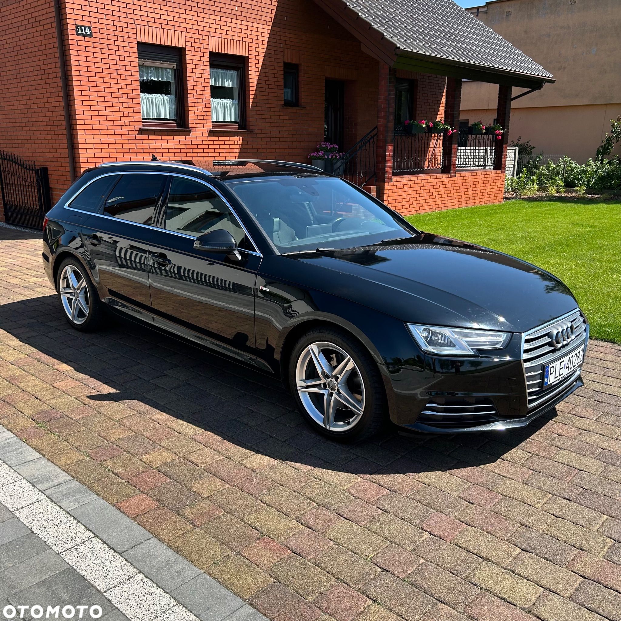Audi A4 - 1