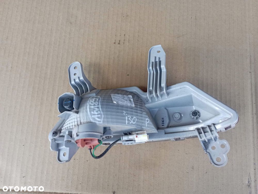 HYUNDAI I30 III KOMBI LAMPA TYŁ TYLNA PRAWA PRZECIWMGIELNA 92406-G3100 - 2