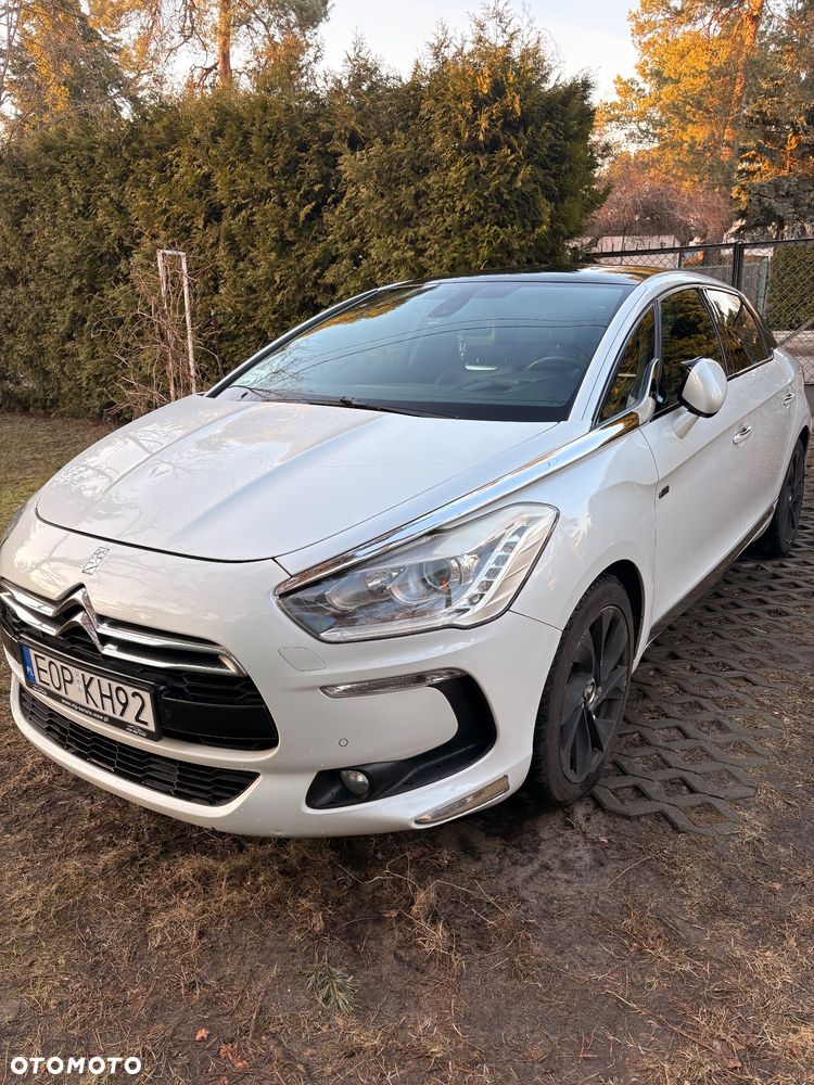 Citroën DS5 2.0 HDi Hybrid4 SoChic MCP - 3