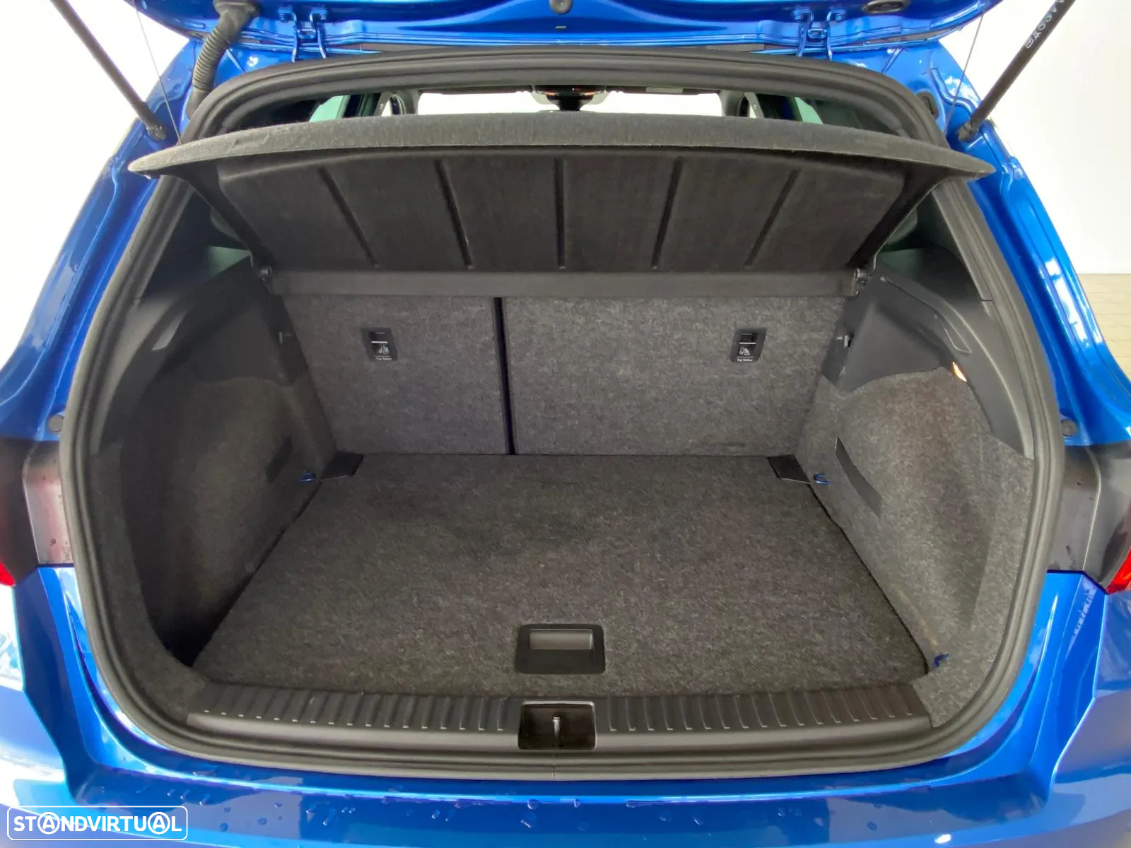 SEAT Arona 1.0 TSI FR - 28