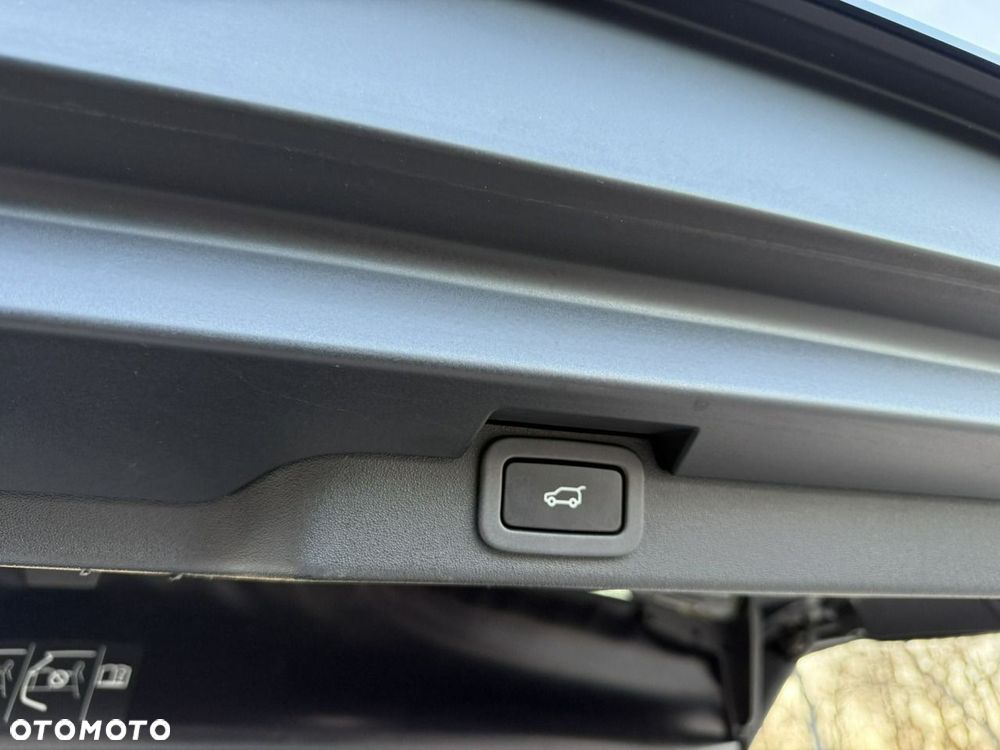 Land Rover Discovery - 27