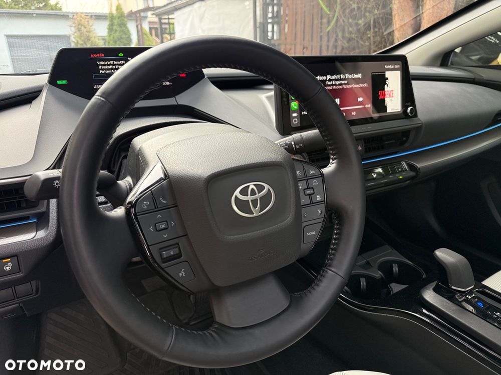 Toyota Prius 2.0 Hybrid Prestige - 8