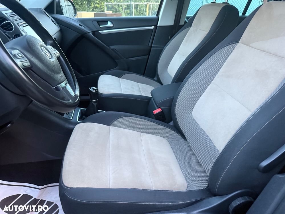 Volkswagen Tiguan 1.4 TSI BlueMotion Technology Exclusive - 17