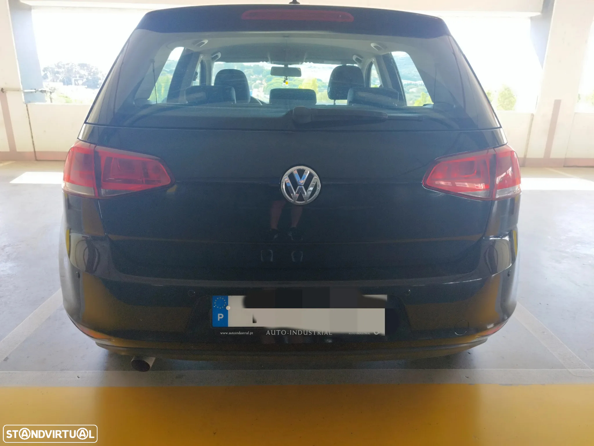 VW Golf 1.6 TDi Confortline - 4