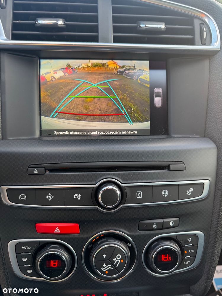 DS Automobiles DS 4 Crossback - 16