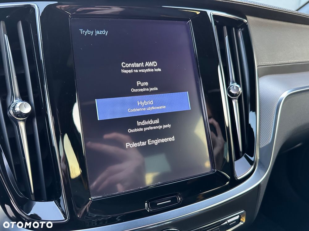 Volvo S60 T8 AWD Plug-In Hybrid Polestar Engineered - 21
