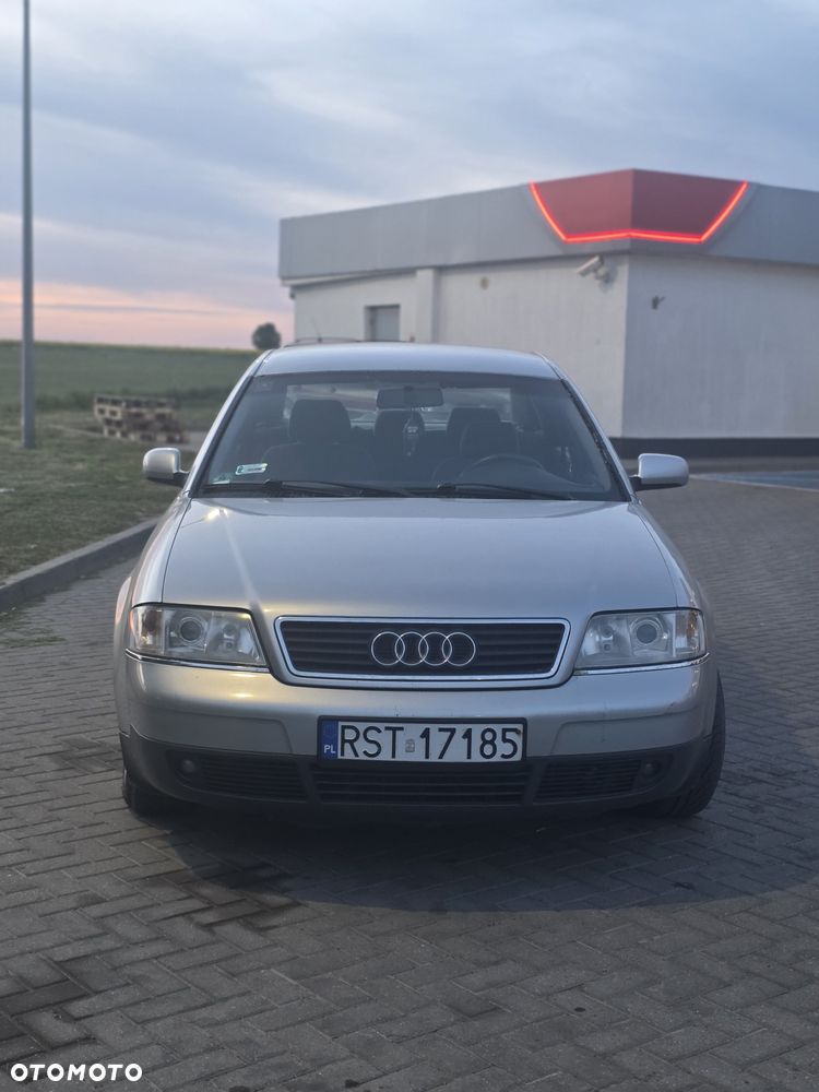 Audi A6 Limousine - 1
