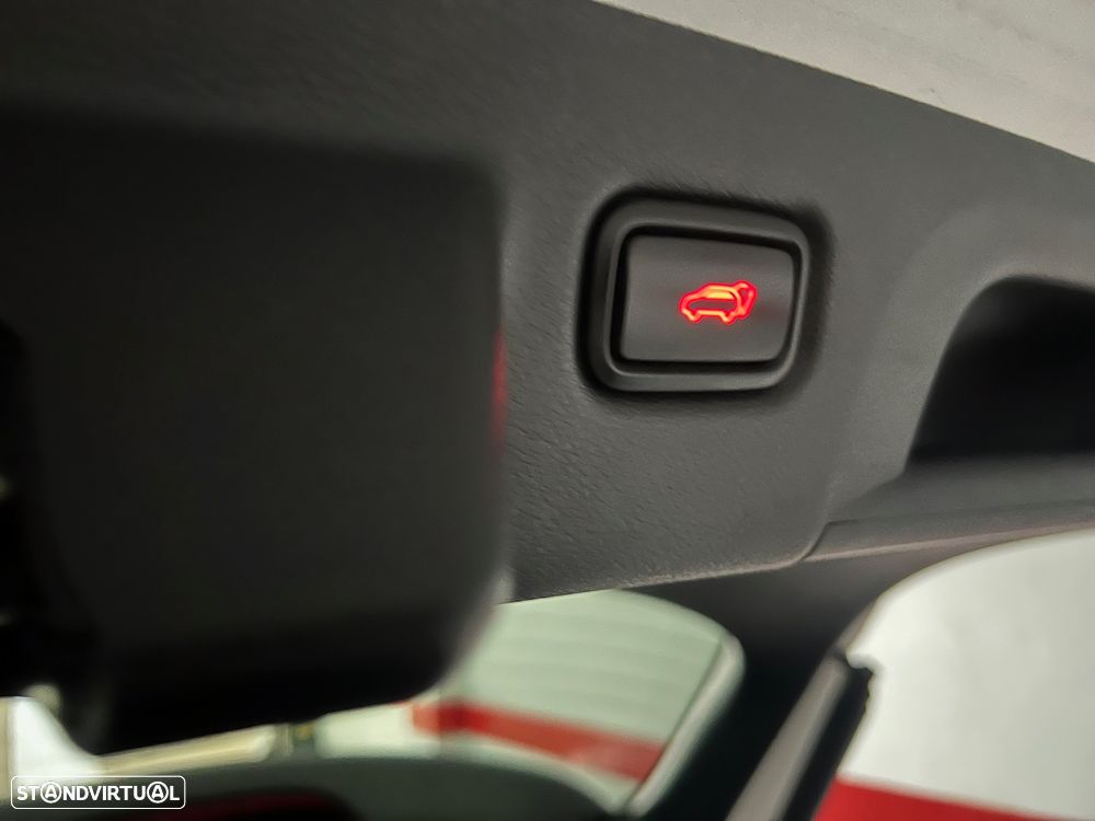 Kia XCeed 1.4 T-GDi Tech 7DCT - 11
