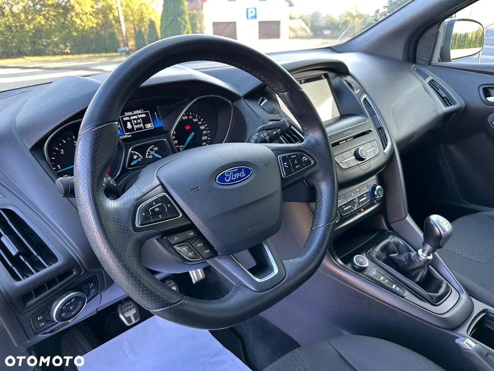 Ford Focus 1.5 TDCi DPF Start-Stopp-System Titanium - 20