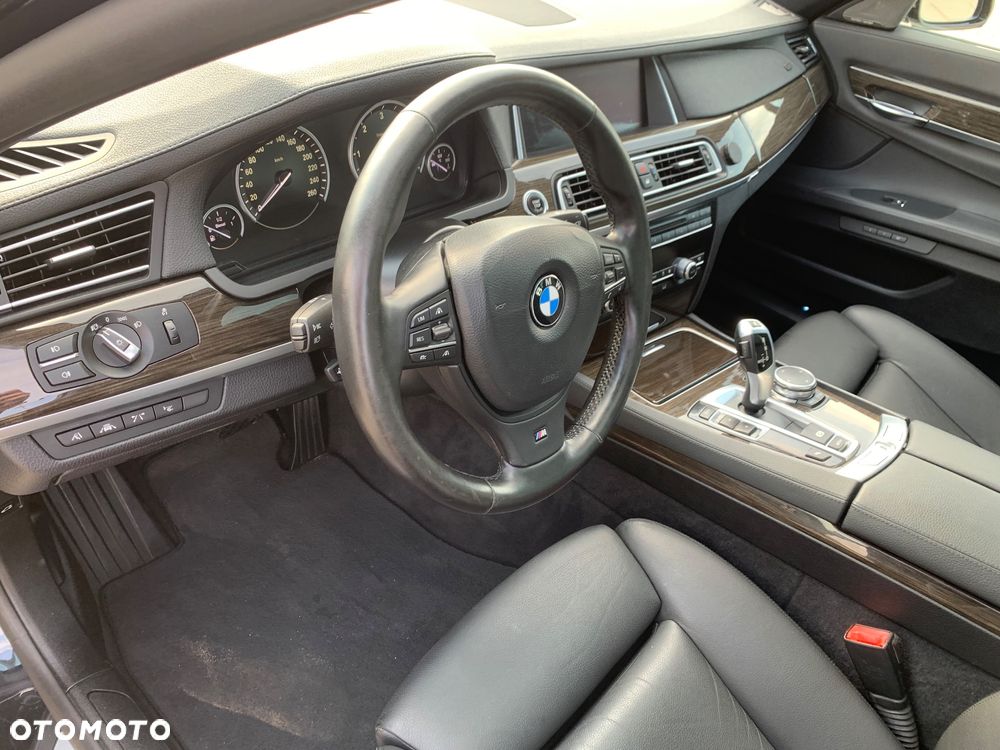 BMW Seria 7 730d - 15