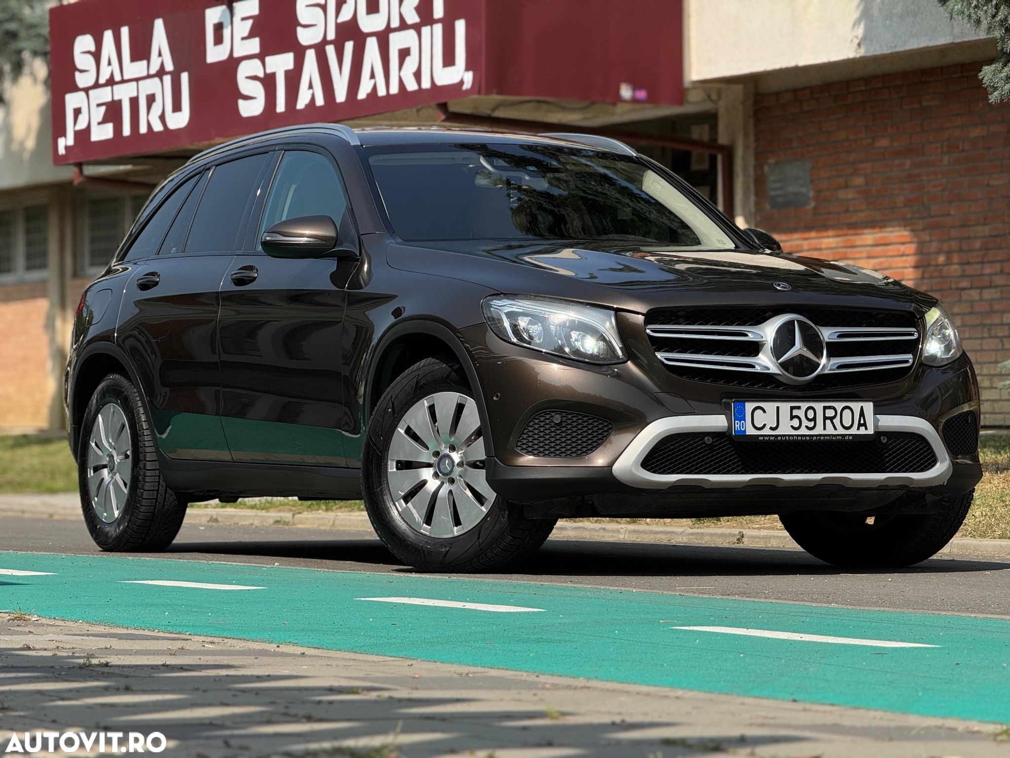 Mercedes-Benz GLC 250 d 4MATIC - 1