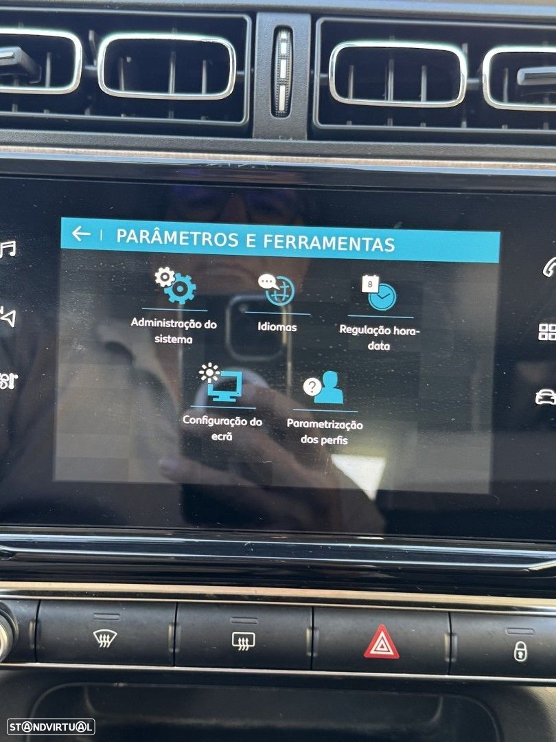 Citroën C3 1.2 PureTech Shine Pack EAT6 - 17