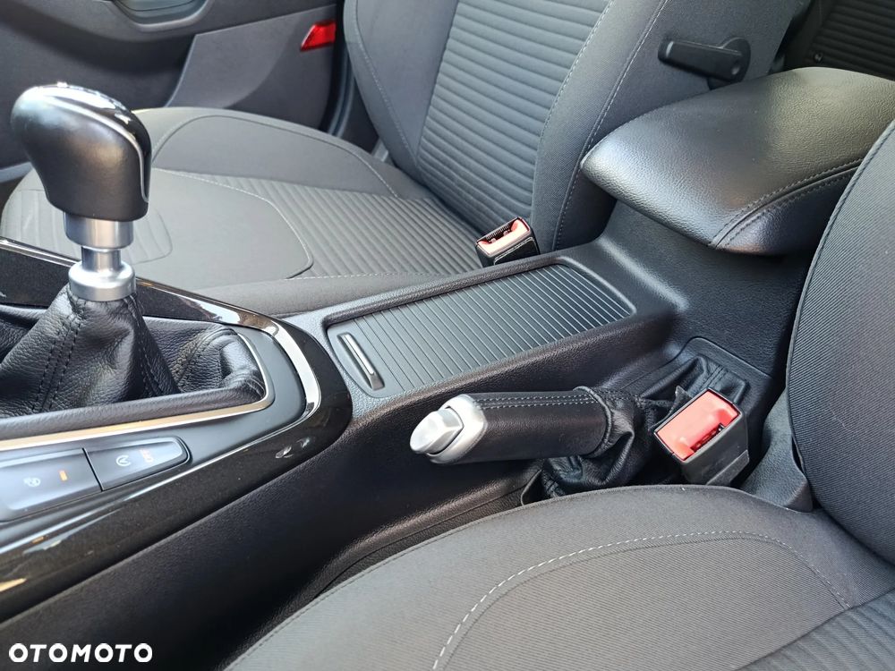 Ford Focus 2.0 TDCi Titanium ASS - 33