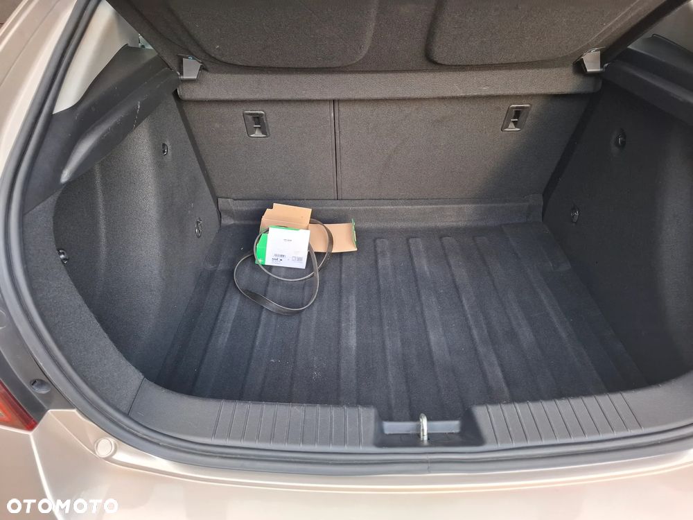 Chevrolet Cruze 1.6 LS - 10