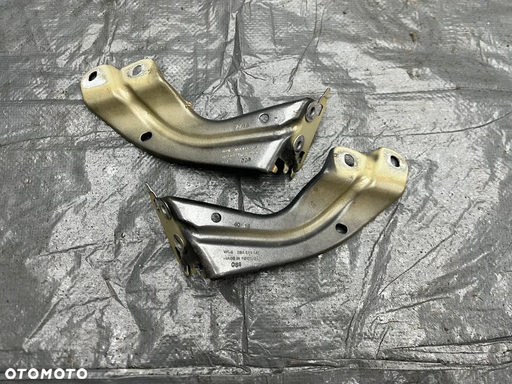 VW T-Roc Wspornik błotnika lewy prawy 2GA821135 2GA821136 - 2