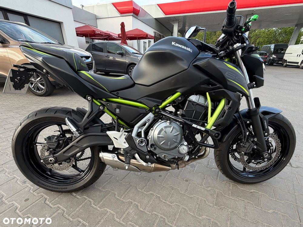 Kawasaki Z 650 - 14