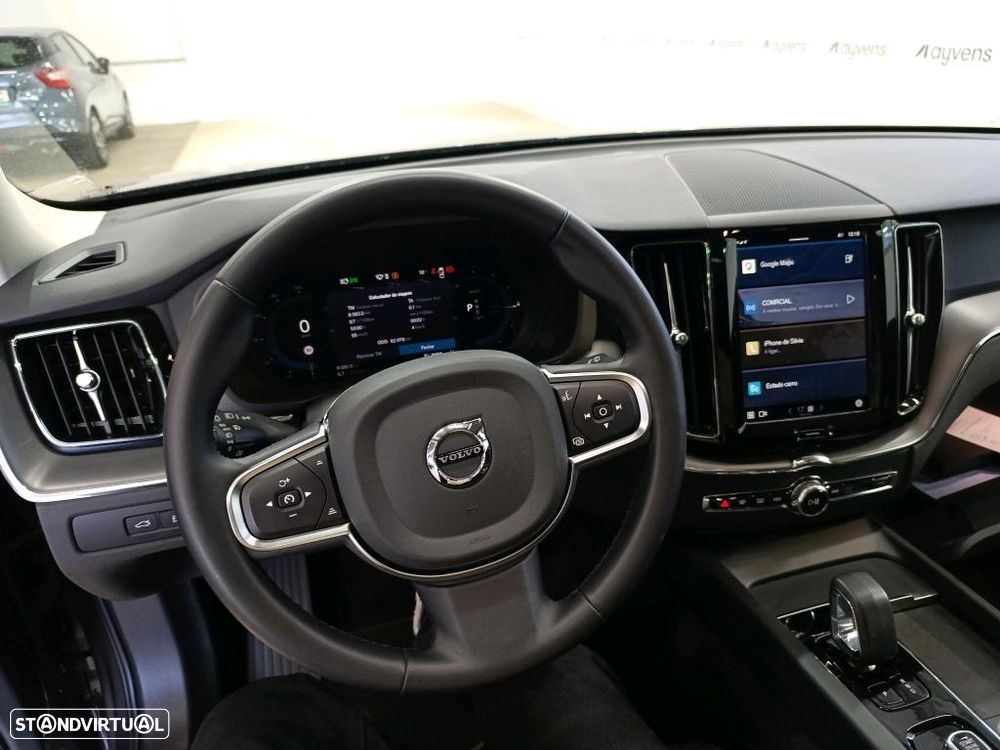 Volvo XC 60 2.0 T6 PHEV Core AWD - 8