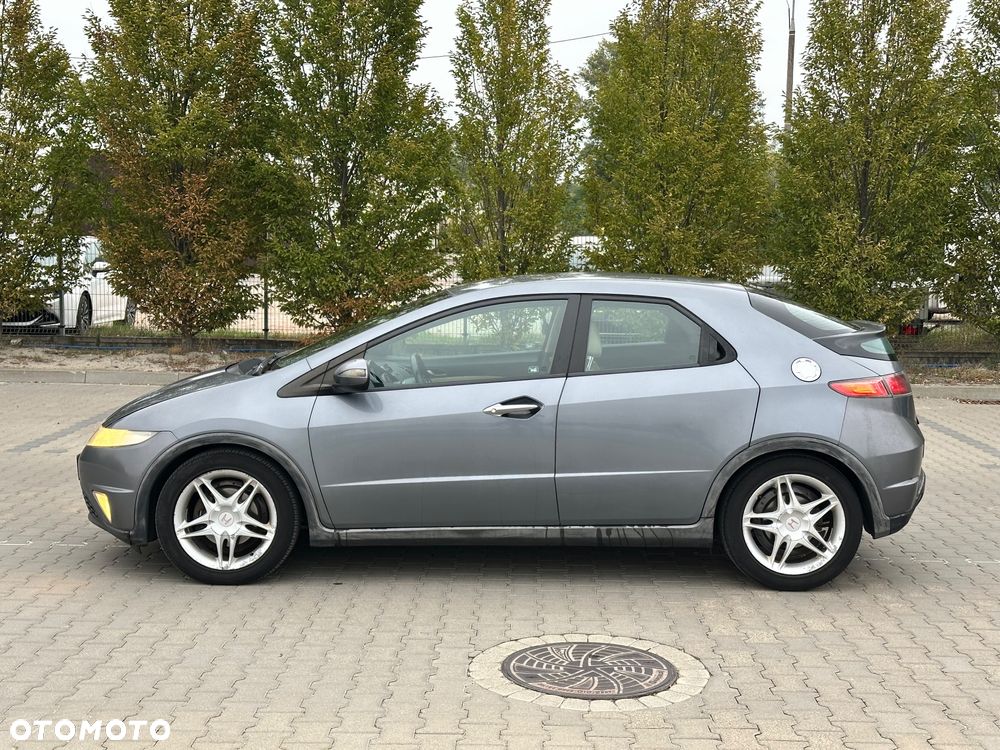 Honda Civic 1.8 Comfort - 5
