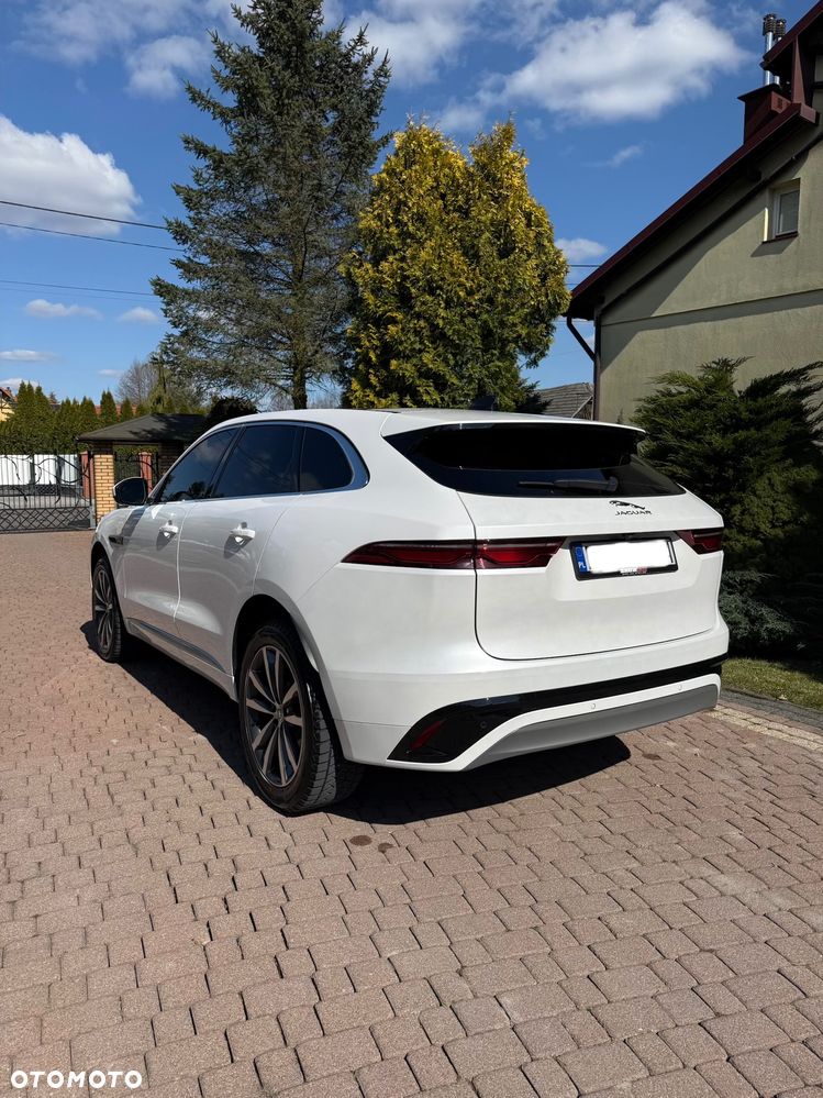 Jaguar F-Pace P250 AWD R-Dynamic S - 3
