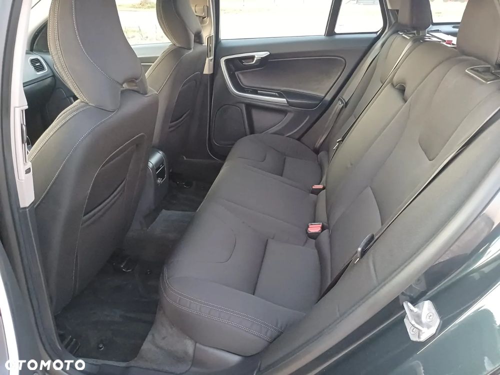 Volvo V60 D2 Drive-E Kinetic - 14