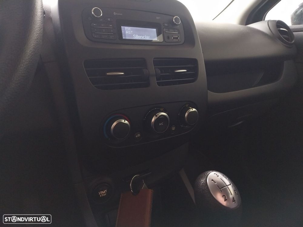 Renault Clio 1.5 dCi Dynamique S 82g - 6