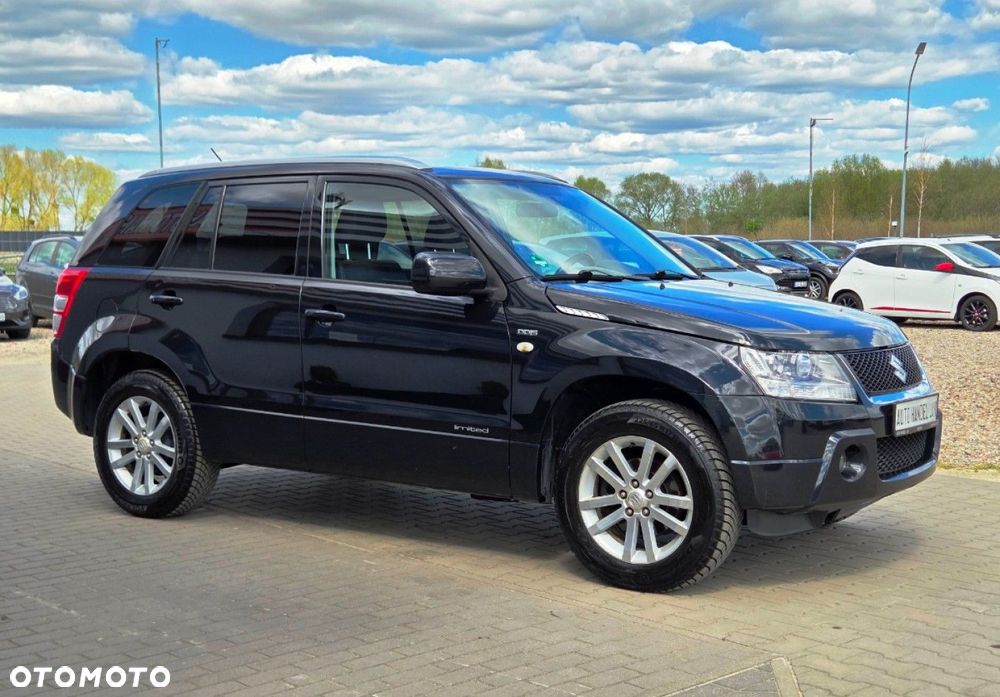 Suzuki Grand Vitara - 21