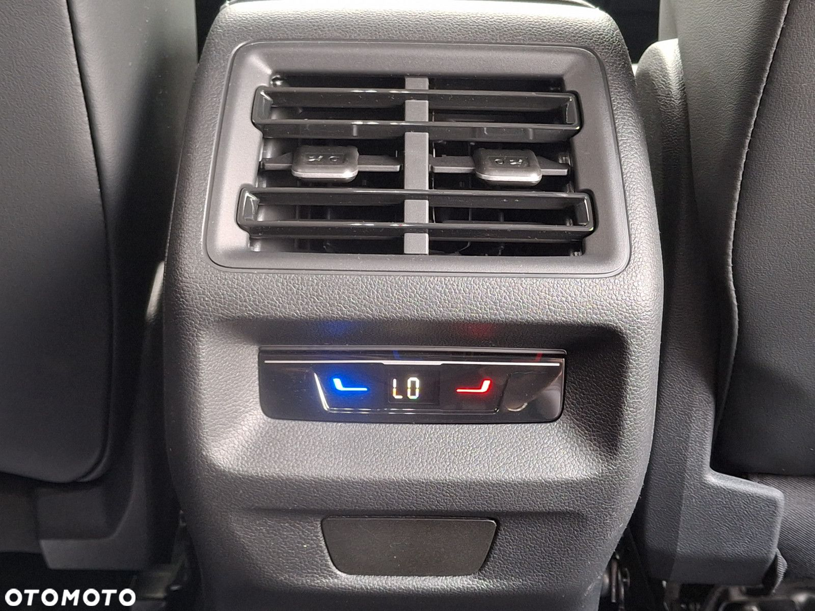 Volkswagen Tiguan 1.5 TSI EVO Life DSG - 25