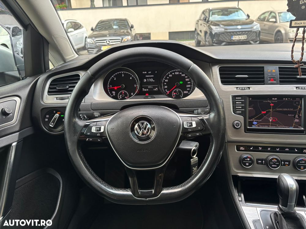 Volkswagen Golf 1.6 TDI DPF BMT DSG Comfortline - 10