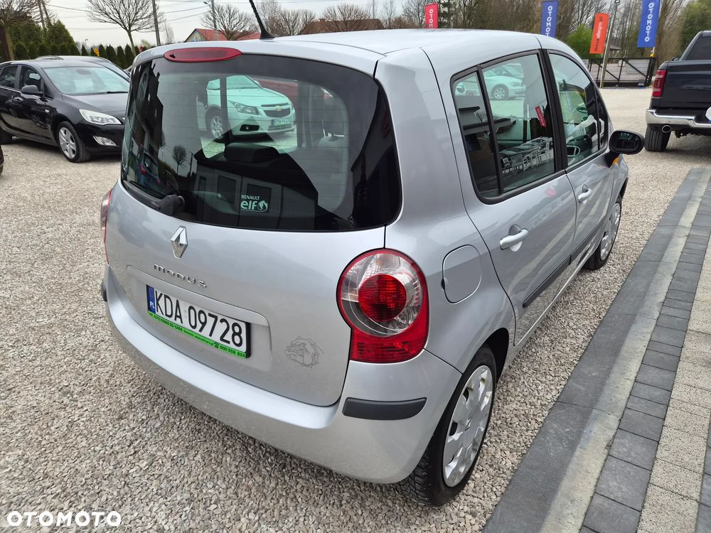Renault Modus - 10