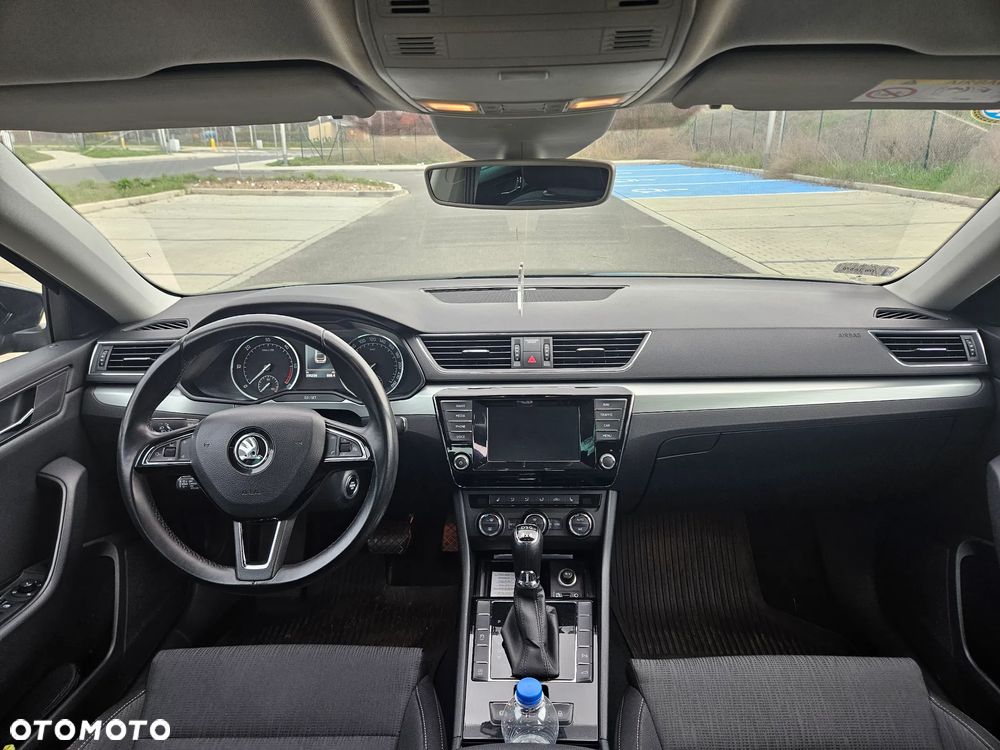 Skoda Superb 2.0 TDI 4x4 Ambition DSG - 6