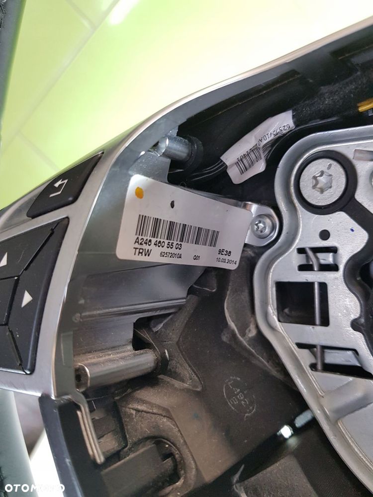 kierownica multifuncyjna skóra łopatki a2464605503 mercedes e-klasa w212 - 16